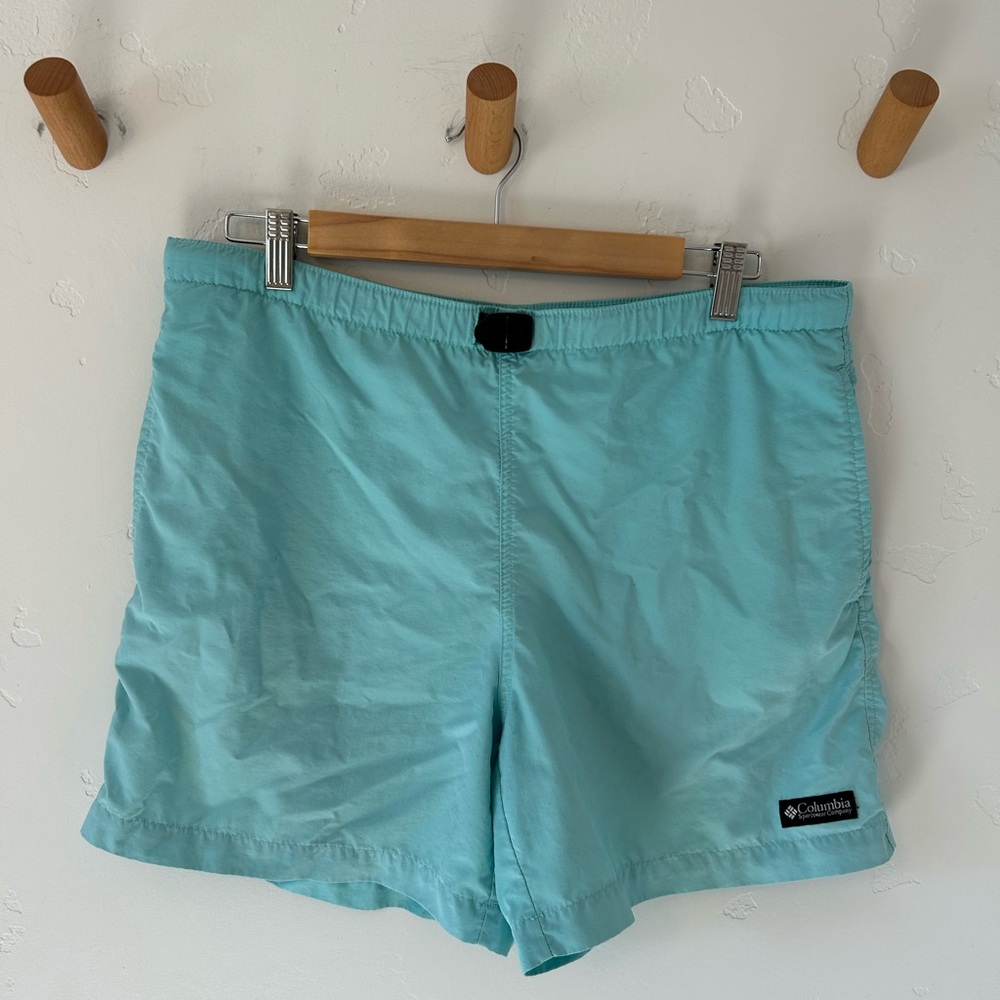 Columbia Women’s Hiking Aqua Shorts Size Medium 5” Inseam
